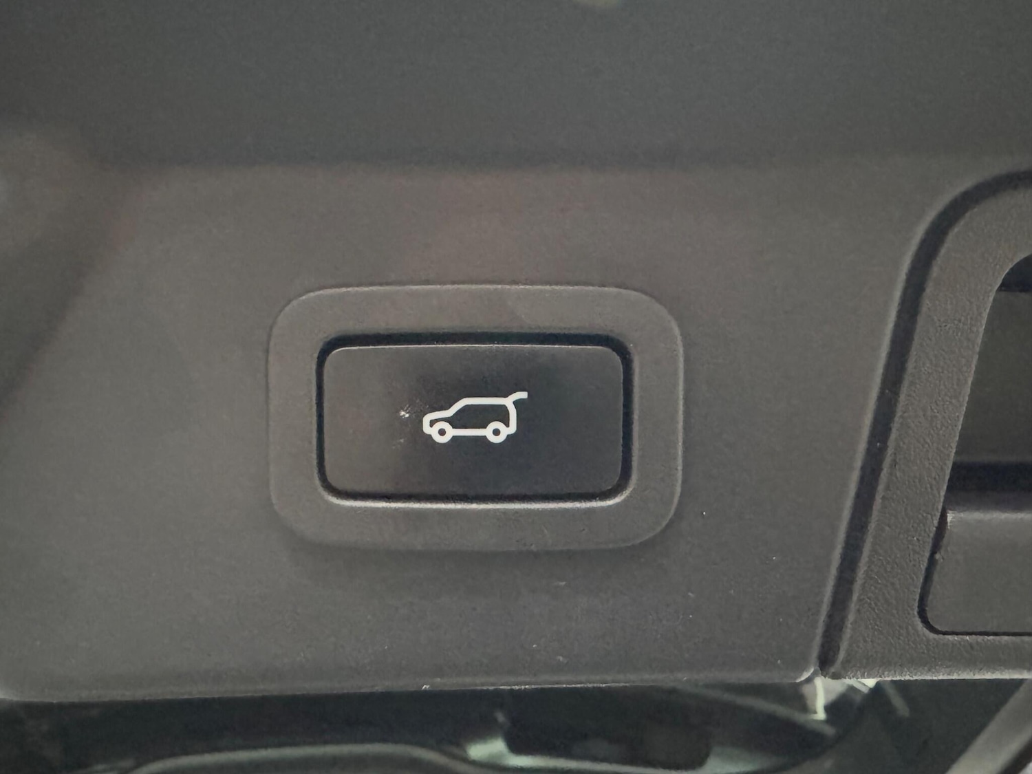 Used Land Rover Range Rover Velar 2022 for sale - 77305590: Photo 21