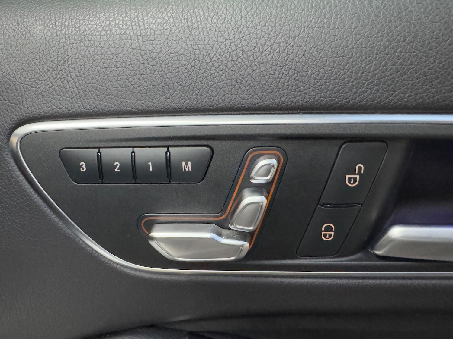 Used Mercedes-Benz A-Class 2017 for sale - 77253655: Photo 19