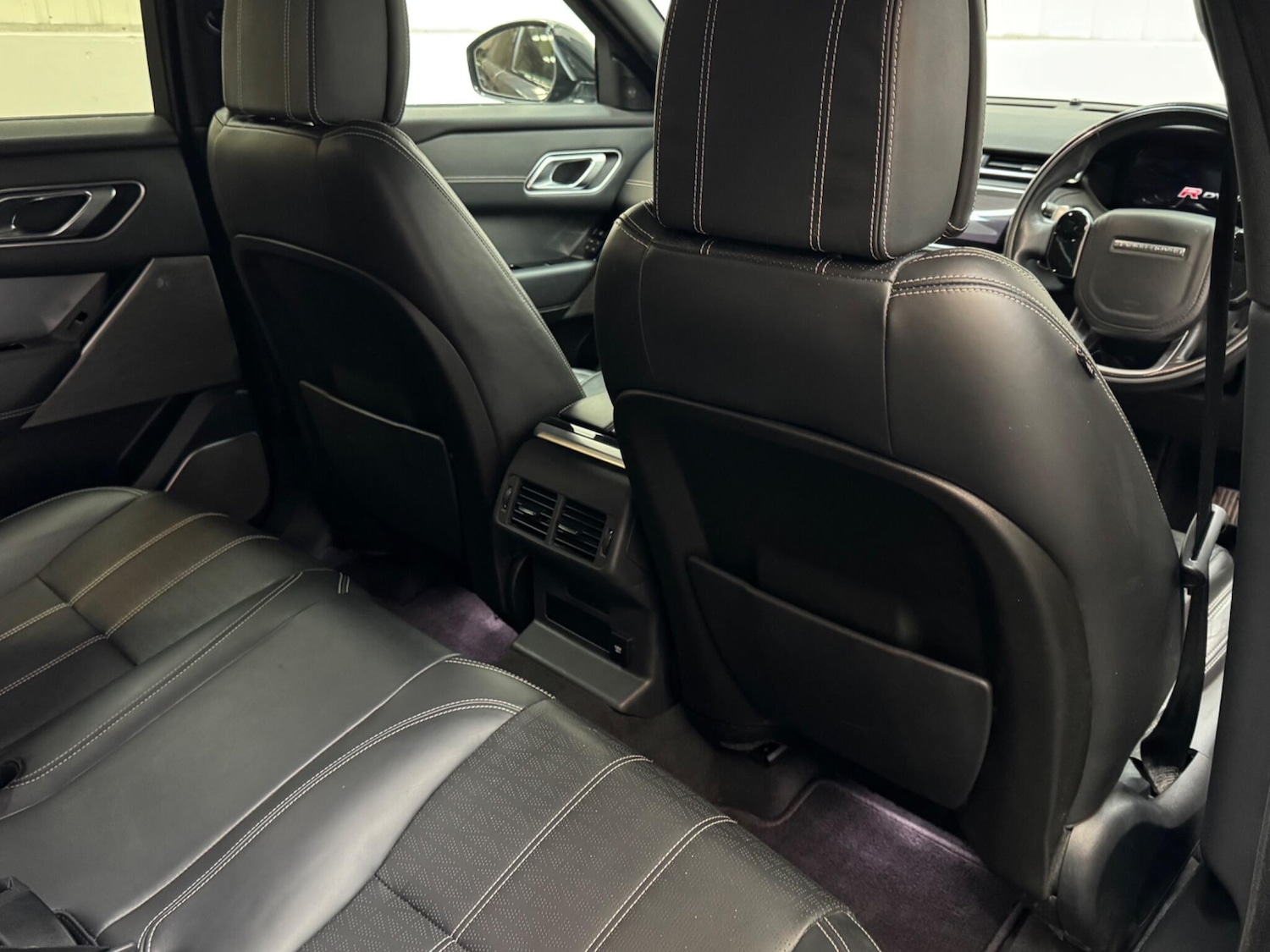 Used Land Rover Range Rover Velar 2018 for sale - 75940494: Photo 12