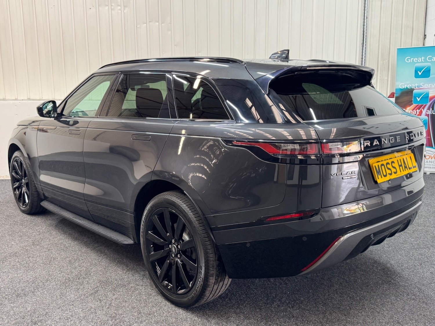 Used Land Rover Range Rover Velar 2018 for sale - 75940494: Photo 4
