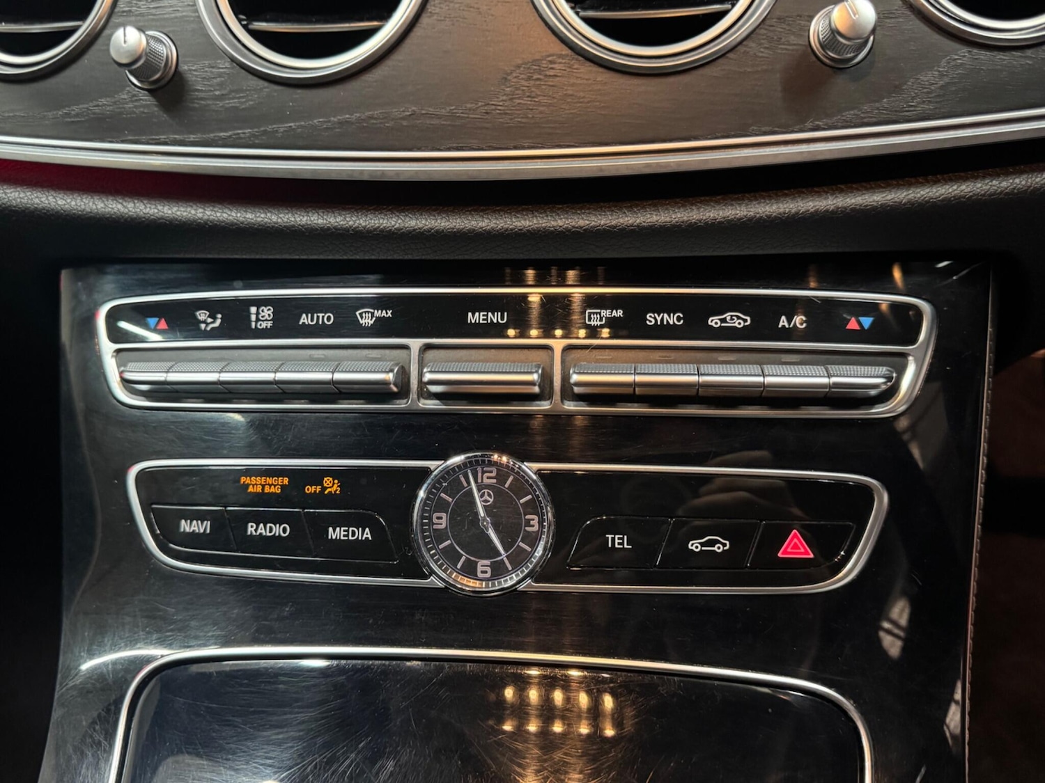 Used Mercedes-Benz E Class 2017 for sale - 76336768: Photo 16