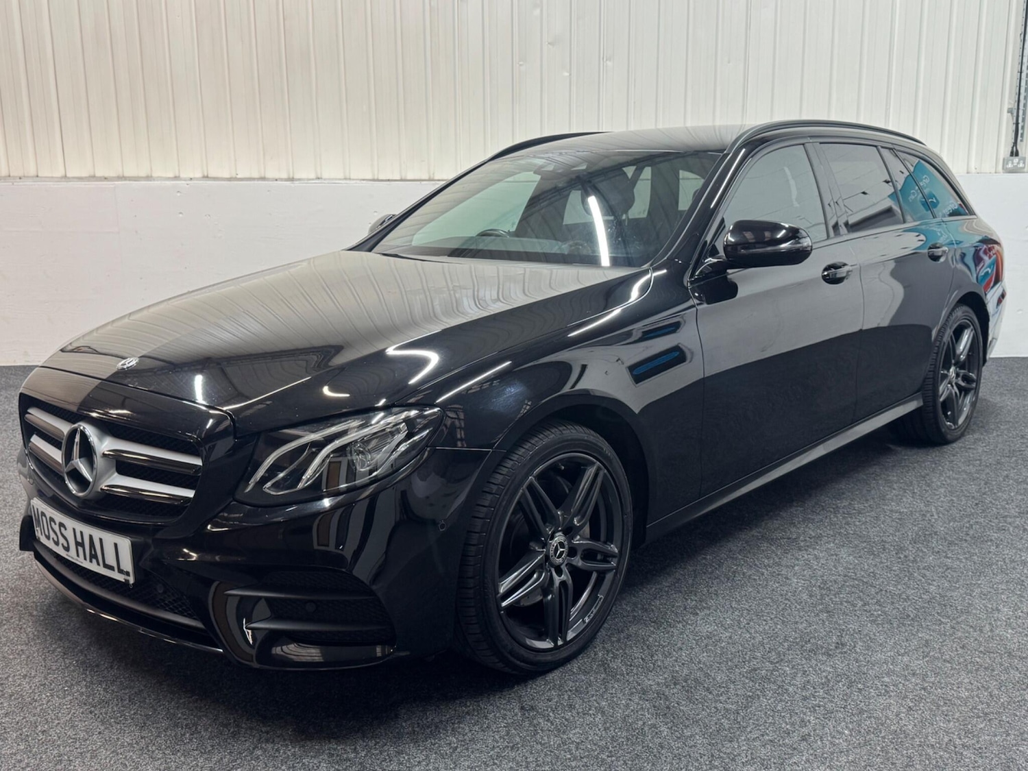 Used Mercedes-Benz E Class 2017 for sale - 76336768: Photo 3
