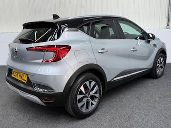 Used Renault Captur 2021 for sale - 79609021: Photo