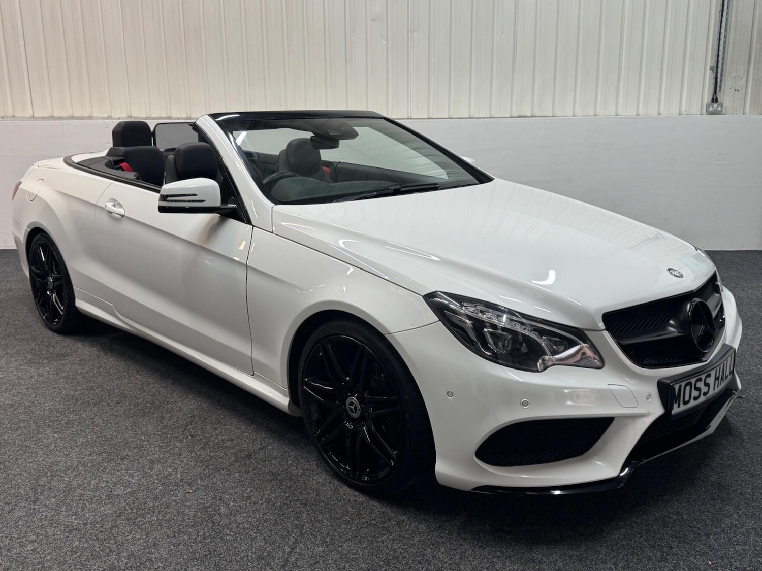 Used Mercedes-Benz E Class 2014 for sale - 76349480: Photo 1