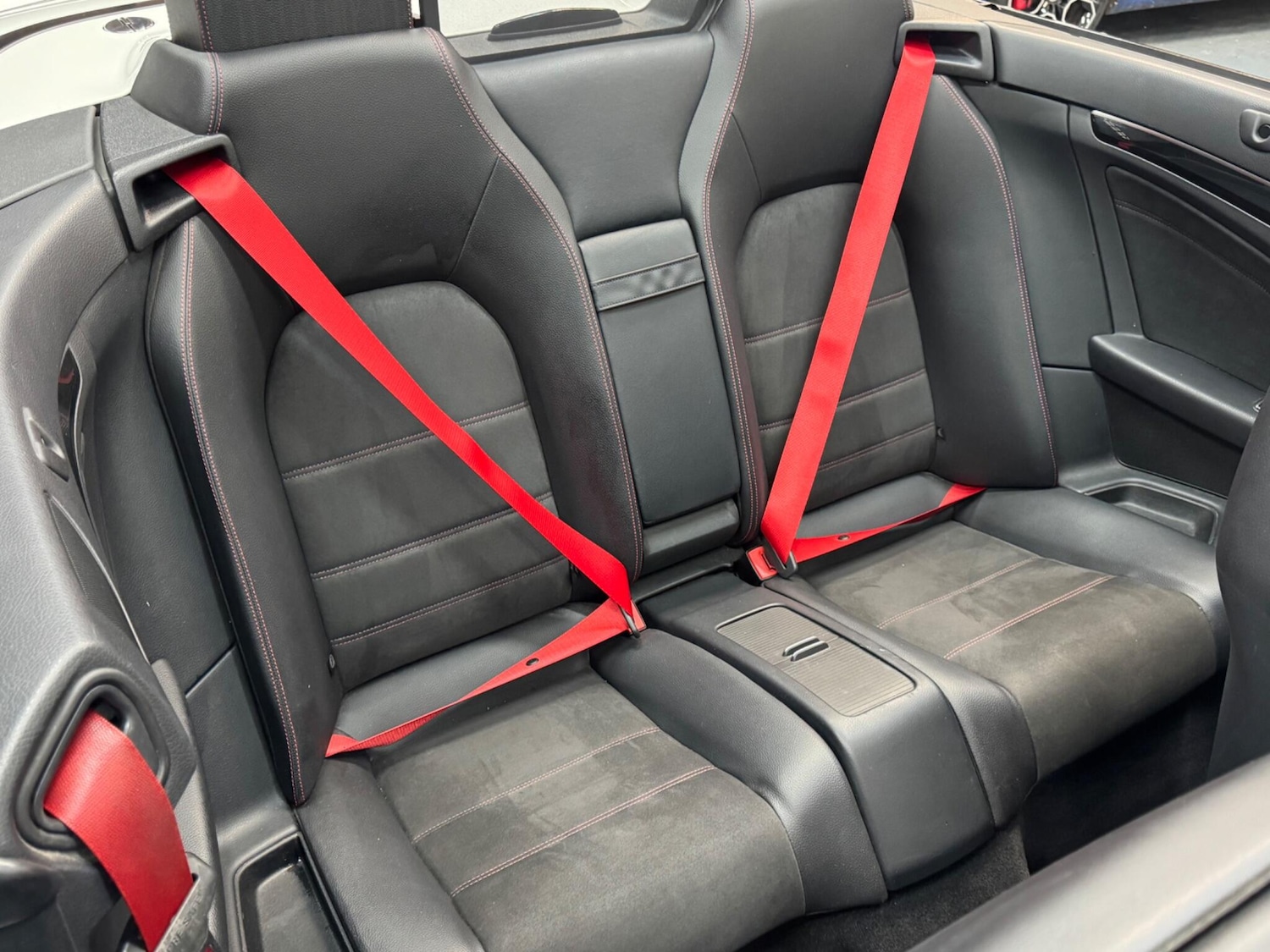 Used Mercedes-Benz E Class 2014 for sale - 76349480: Photo 12