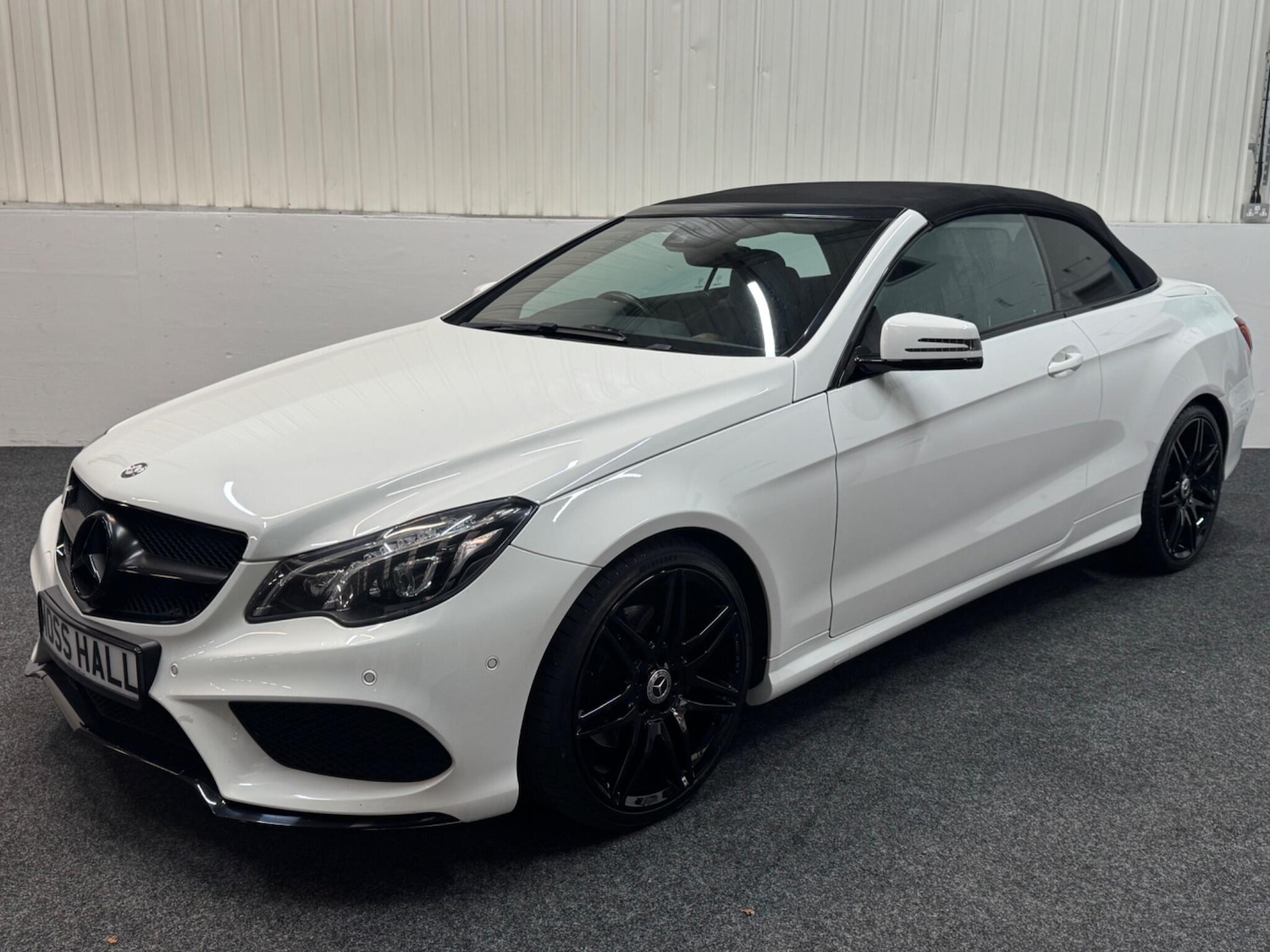 Used Mercedes-Benz E Class 2014 for sale - 76349480: Photo 3