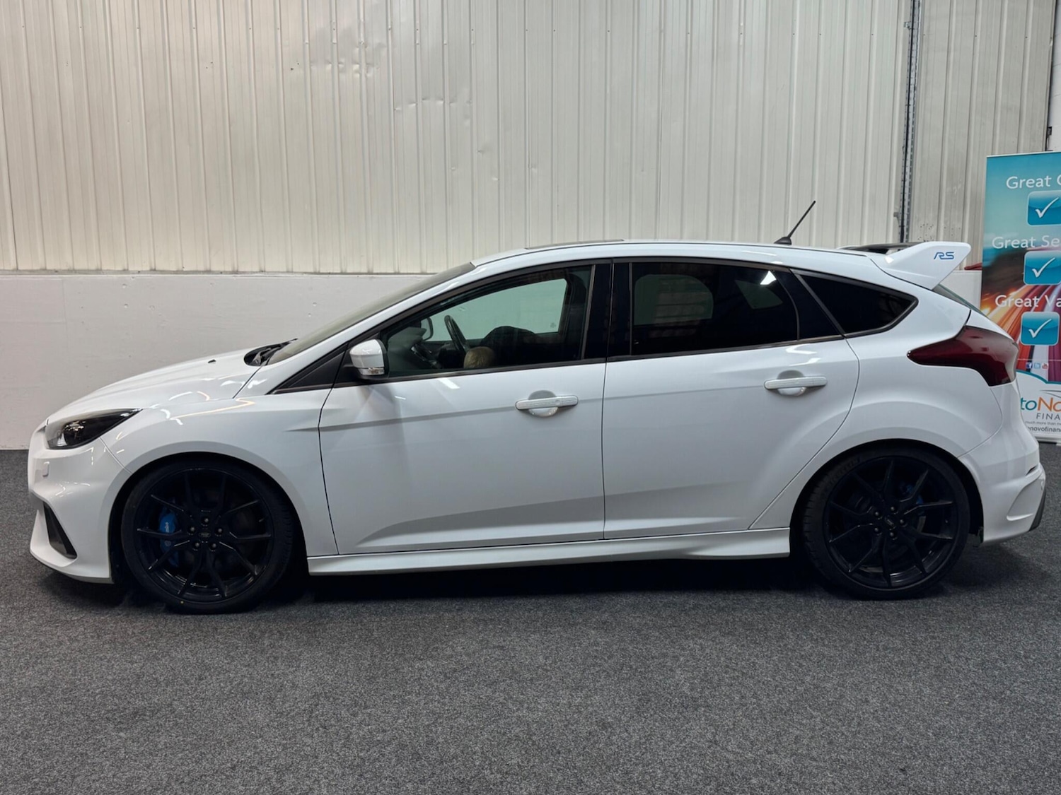 Used Ford Focus 2017 for sale - 76993993: Photo 6