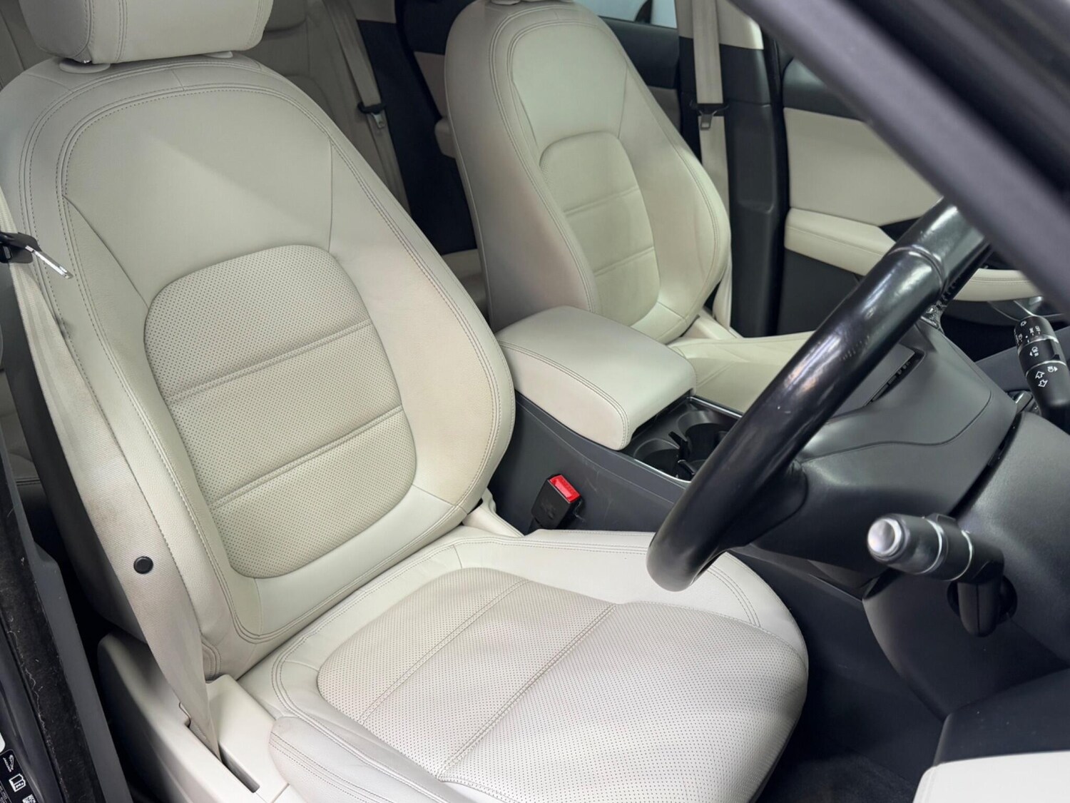 Used Jaguar E-Pace for sale - 77455836: Photo 10