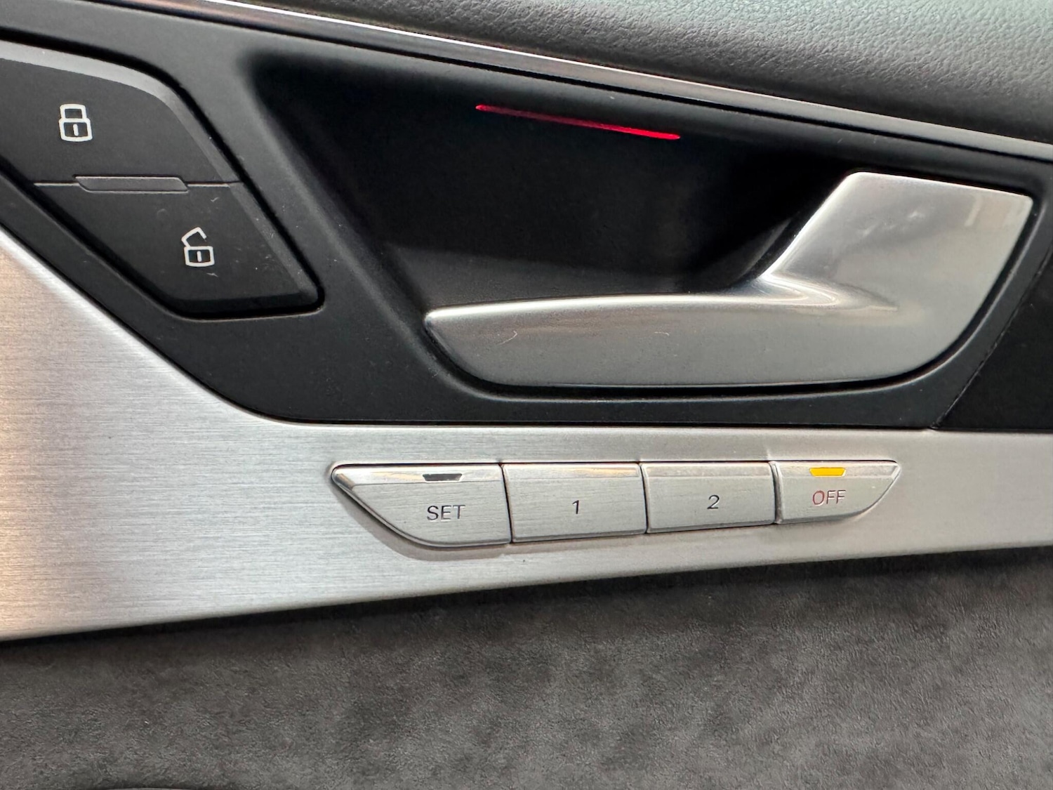 Used Audi A8 2017 for sale - 76990339: Photo 17