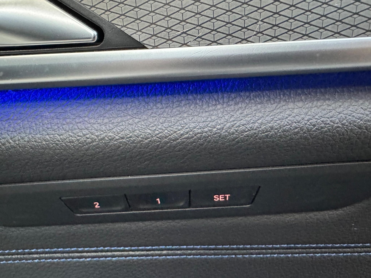 Used BMW 5 Series 2018 for sale - 76976173: Photo 18