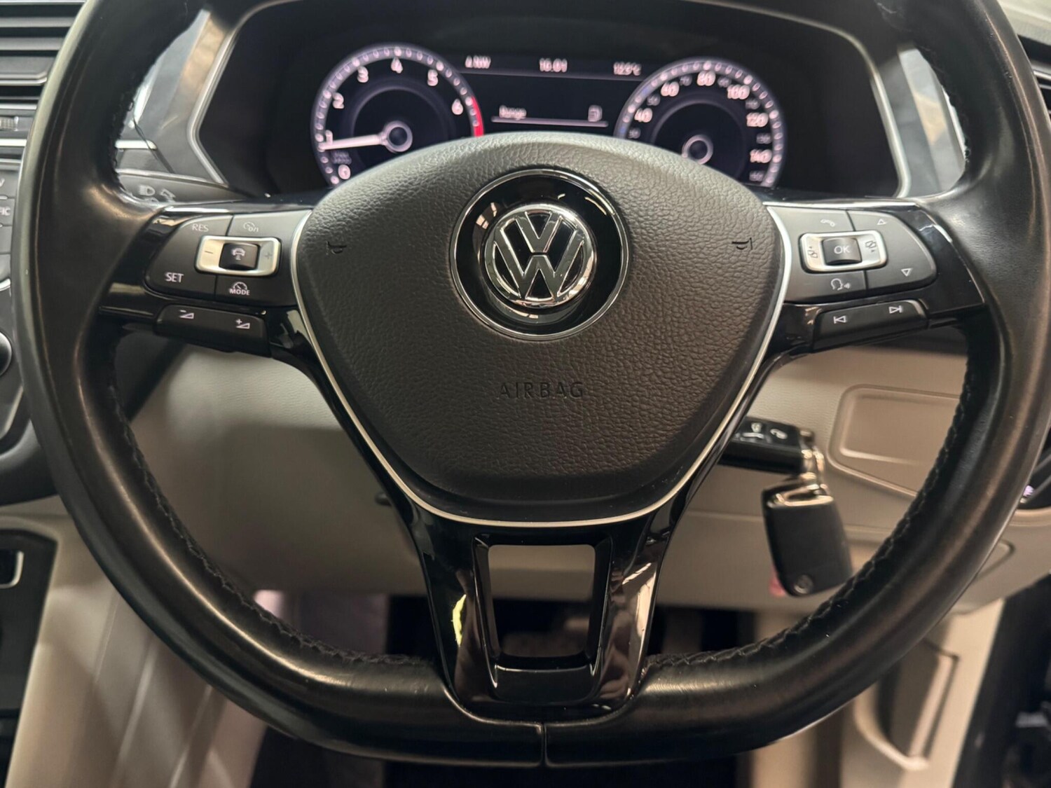 Used Volkswagen Tiguan 2017 for sale - 76032148: Photo 20