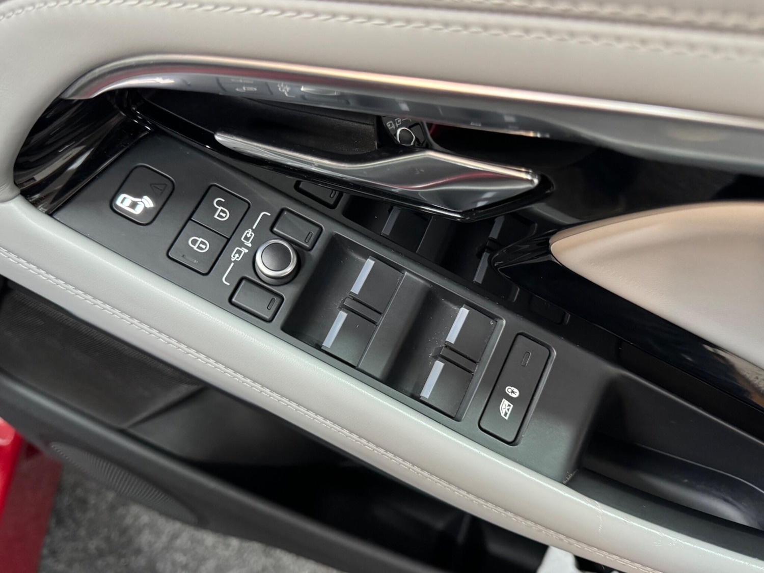 Used Land Rover Range Rover Evoque 2019 for sale - 76990456: Photo 24