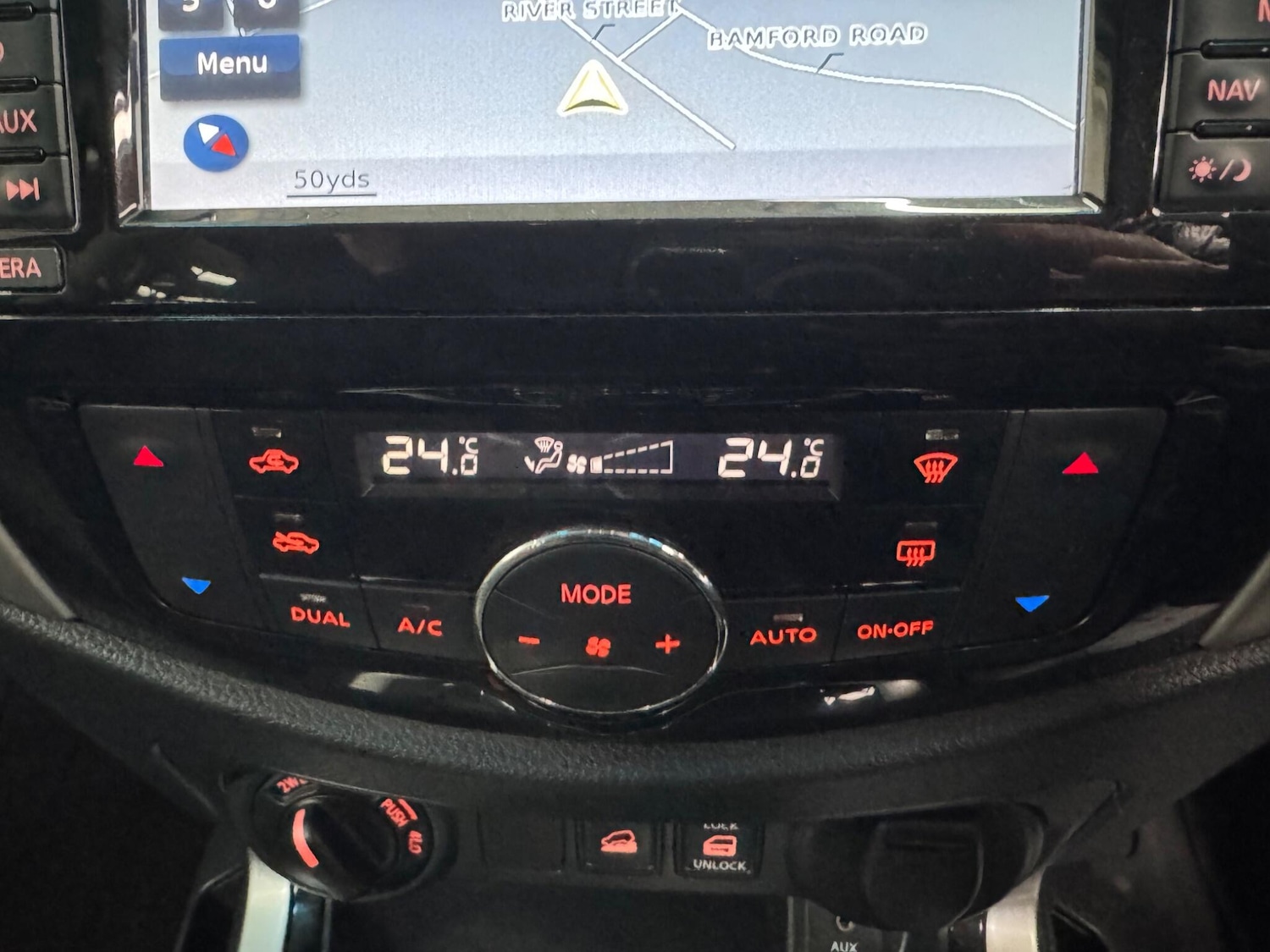 Used Nissan Navara 2017 for sale - 78072510: Photo 16