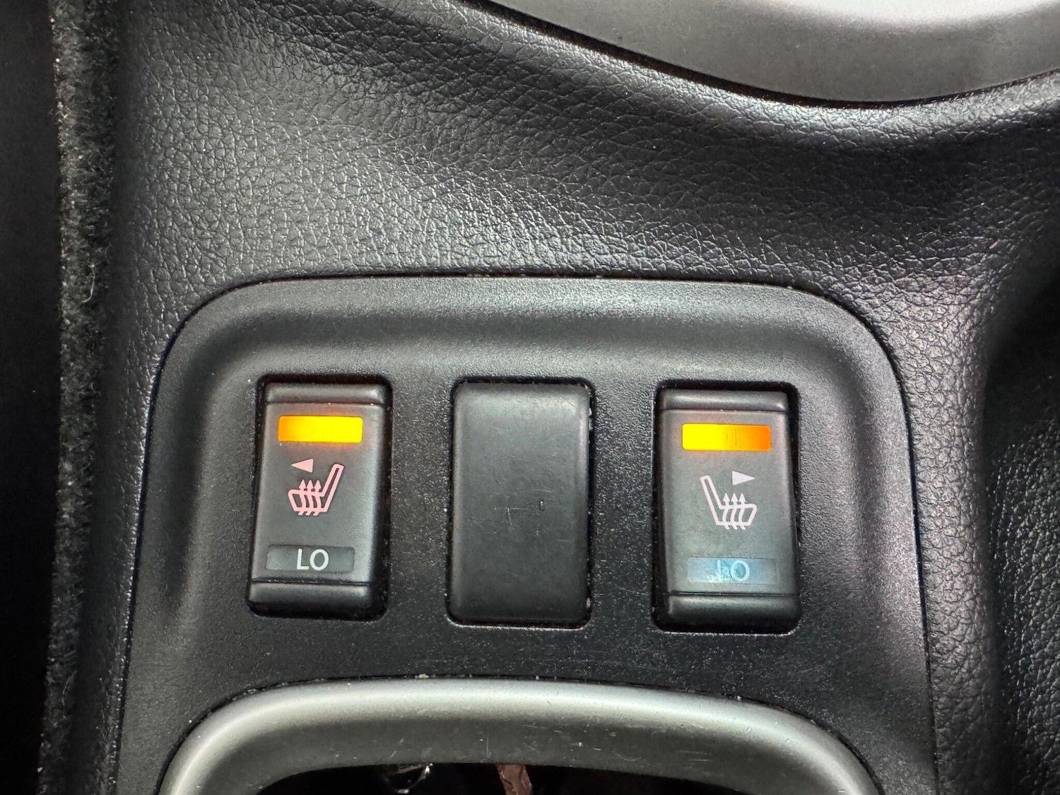 Used Nissan Navara 2017 for sale - 78072510: Photo 17