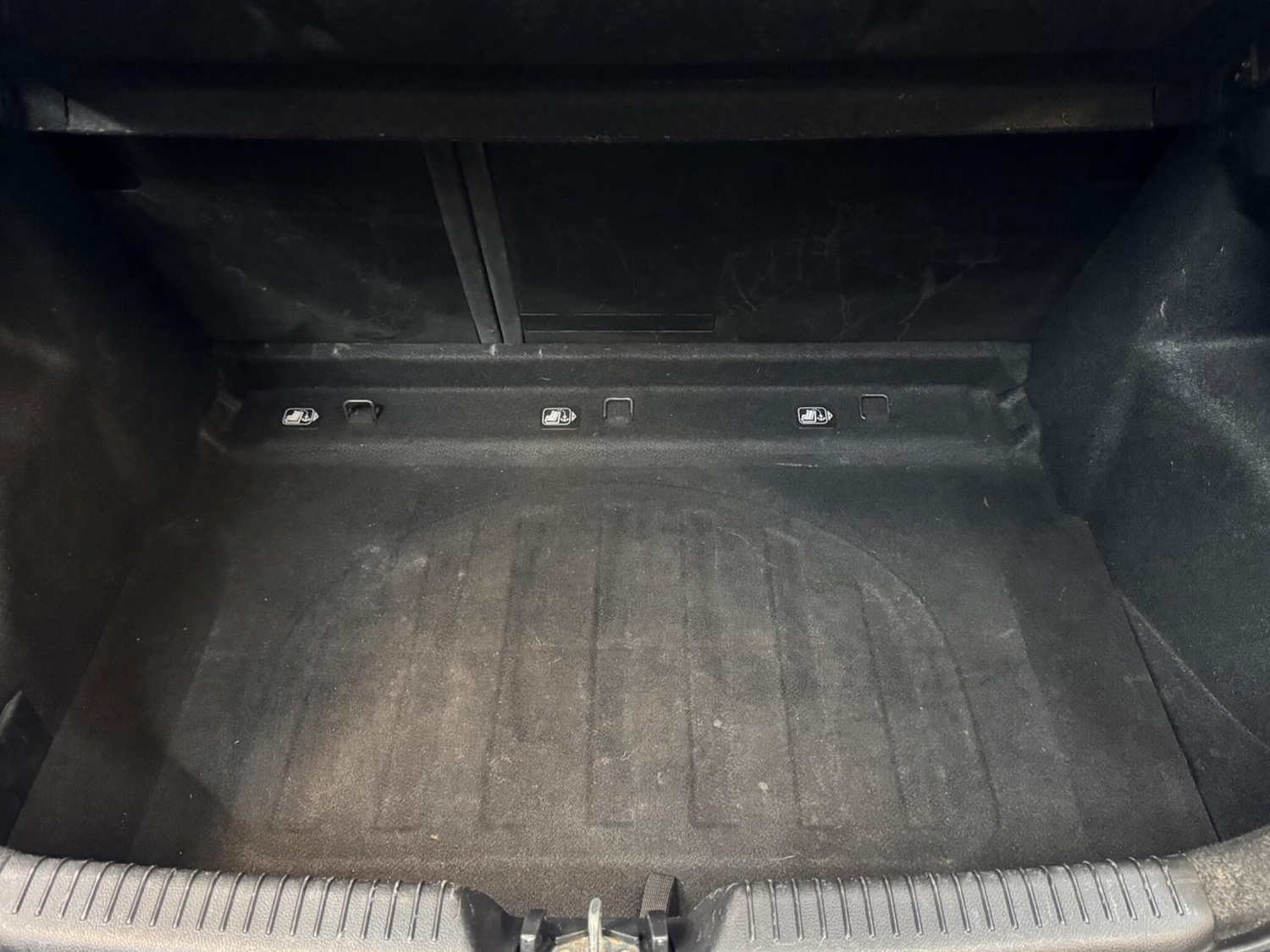 Used Hyundai i30 2014 for sale - 76399220: Photo 20