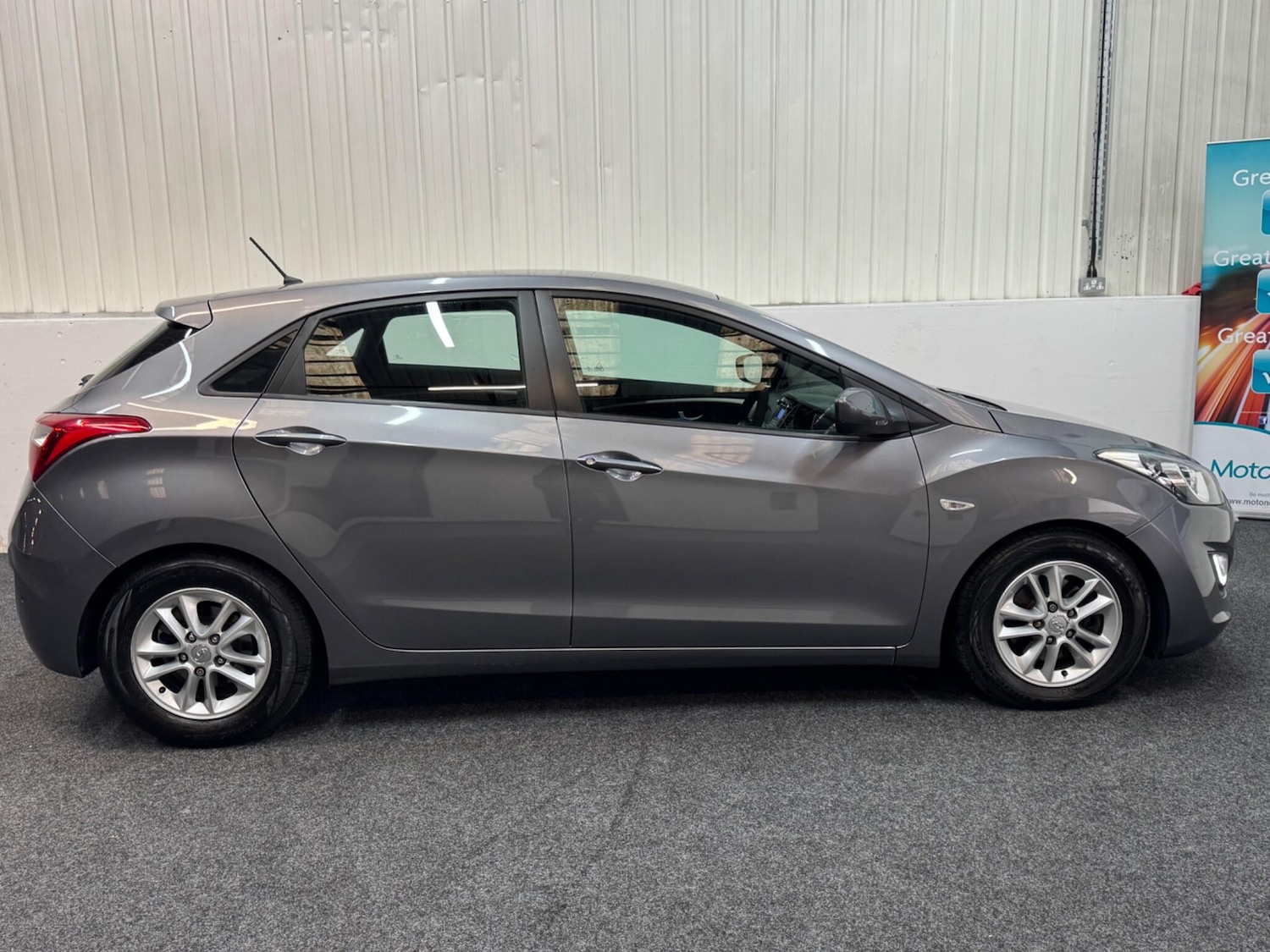 Used Hyundai i30 2014 for sale - 76399220: Photo 5