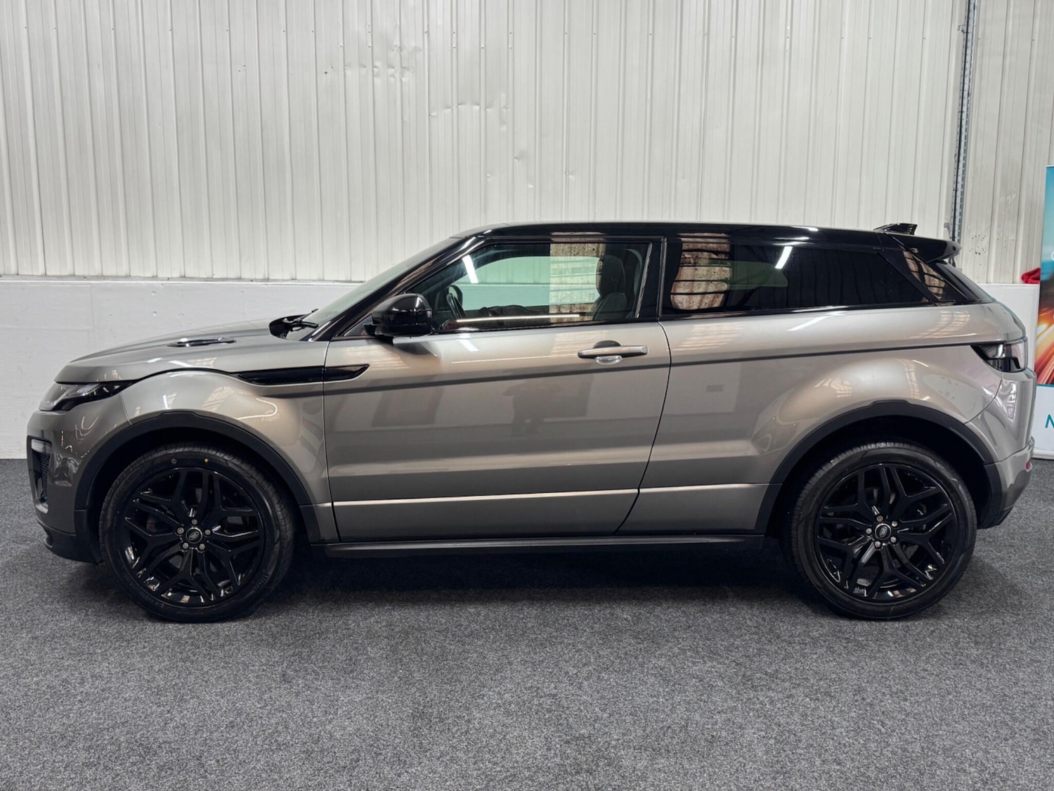 Used Land Rover Range Rover Evoque 2018 for sale - 76585290: Photo 6