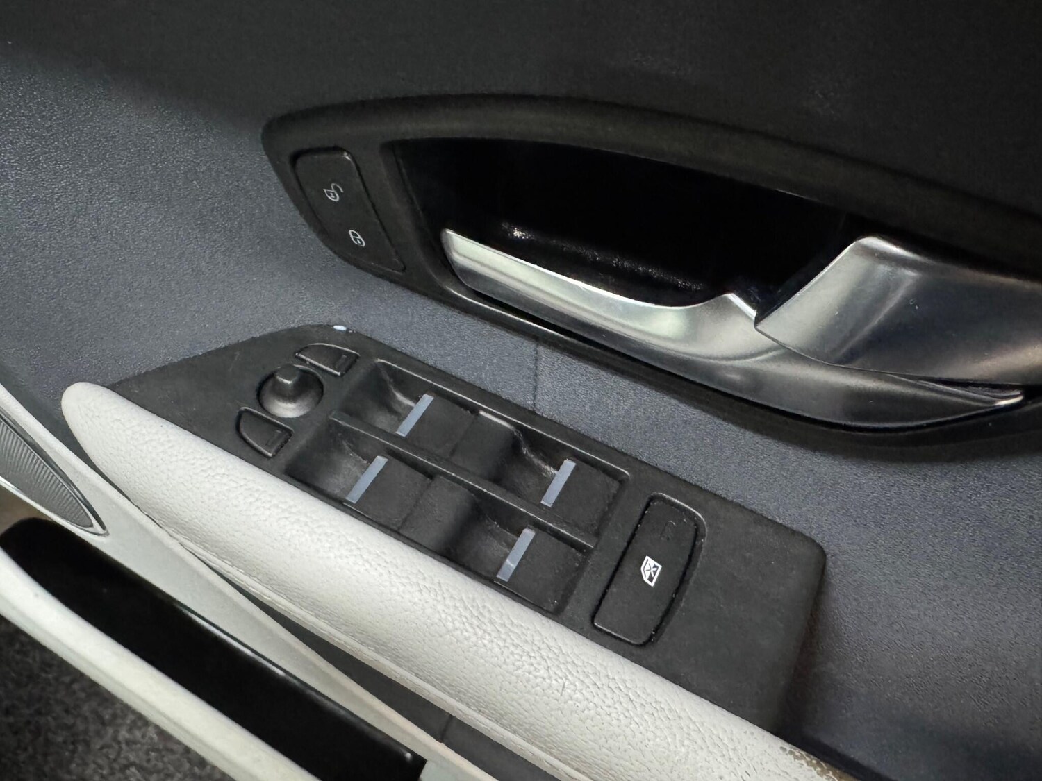 Used Land Rover Range Rover Evoque for sale - 77495858: Photo 18