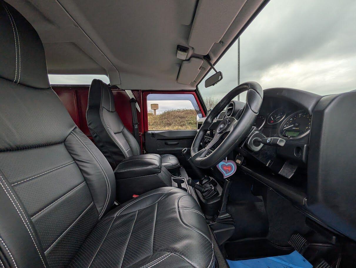 Used Land Rover Defender 2013 for sale - 77238405: Photo 10