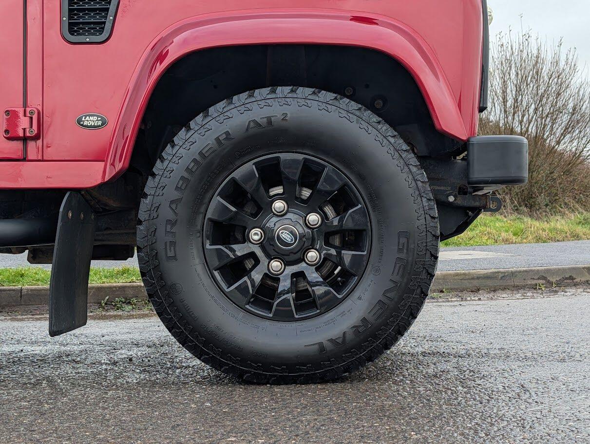 Used Land Rover Defender 2013 for sale - 77238405: Photo 15