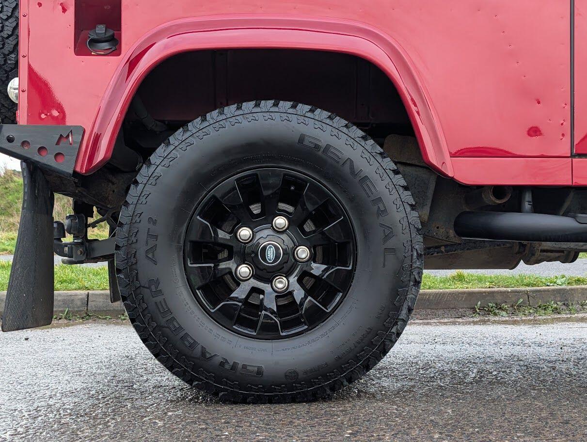 Used Land Rover Defender 2013 for sale - 77238405: Photo 16