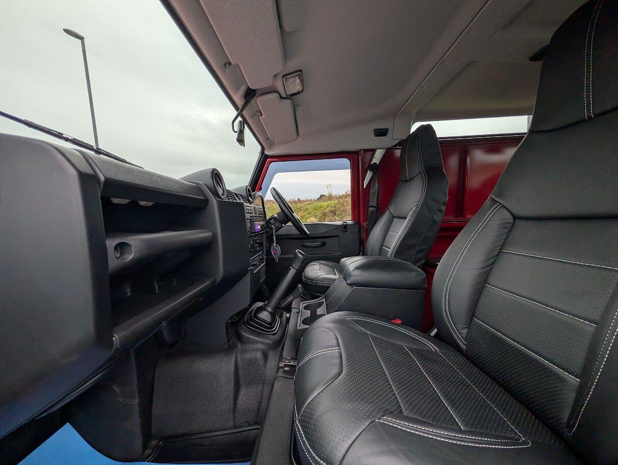 Used Land Rover Defender 2013 for sale - 77238405: Photo 19