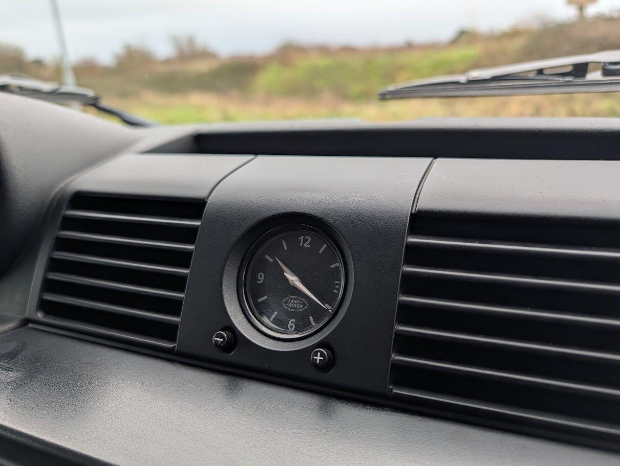 Used Land Rover Defender 2013 for sale - 77238405: Photo 28