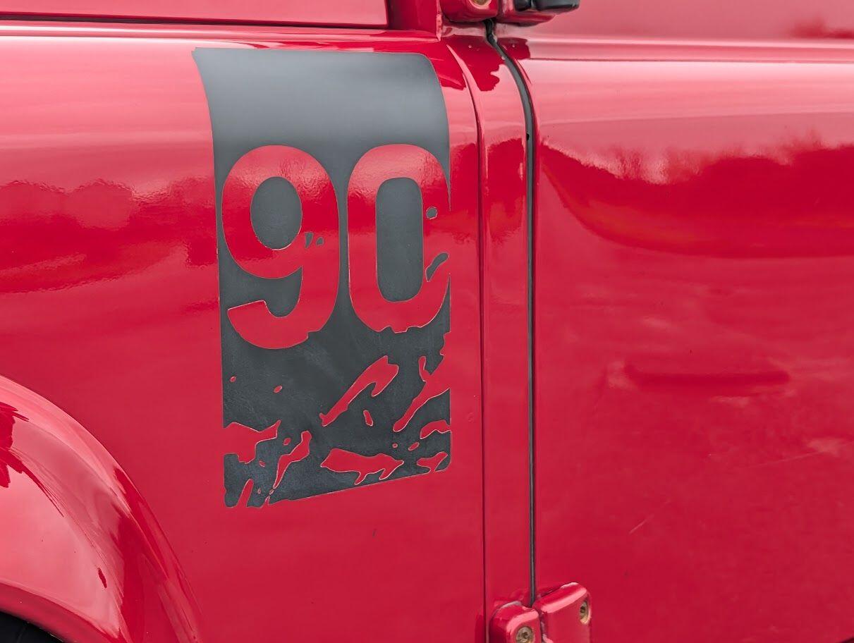 Used Land Rover Defender 2013 for sale - 77238405: Photo 37