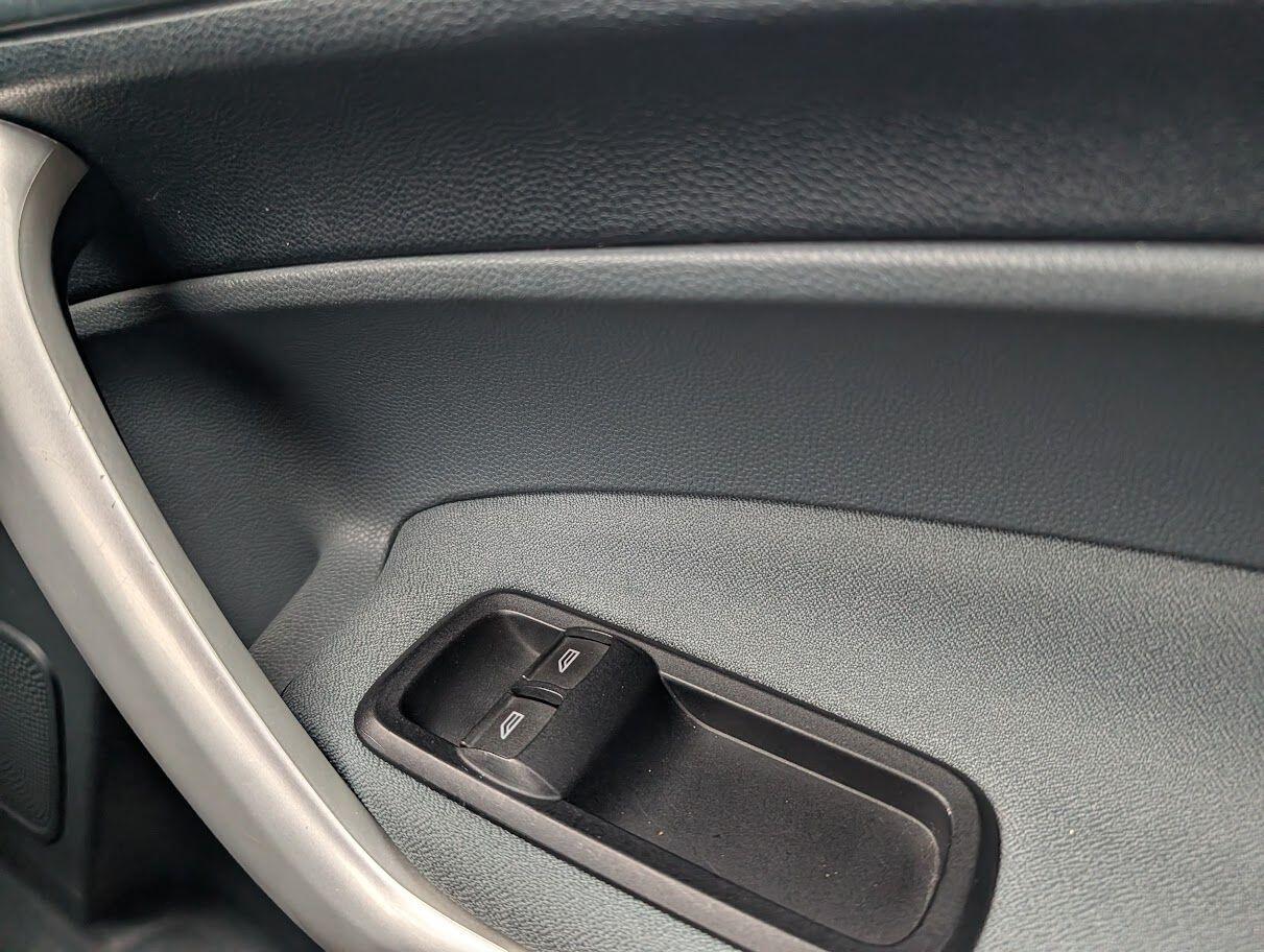 Used Ford Fiesta 2011 for sale - 76307220: Photo 15