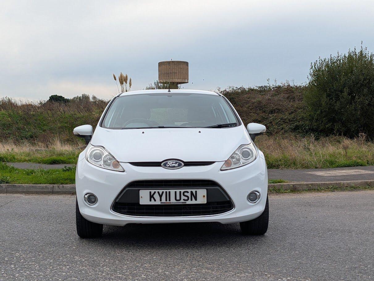 Used Ford Fiesta 2011 for sale - 76307220: Photo 2