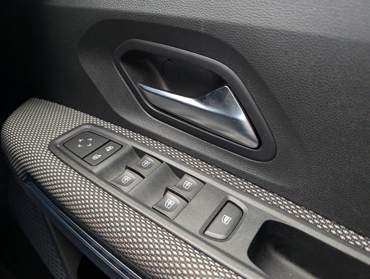 Used Dacia Jogger 2022 for sale - 76270460: Photo 17