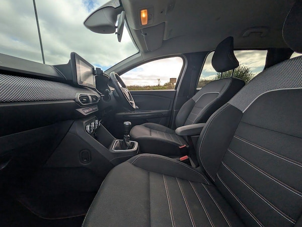 Used Dacia Jogger 2022 for sale - 76270460: Photo 30