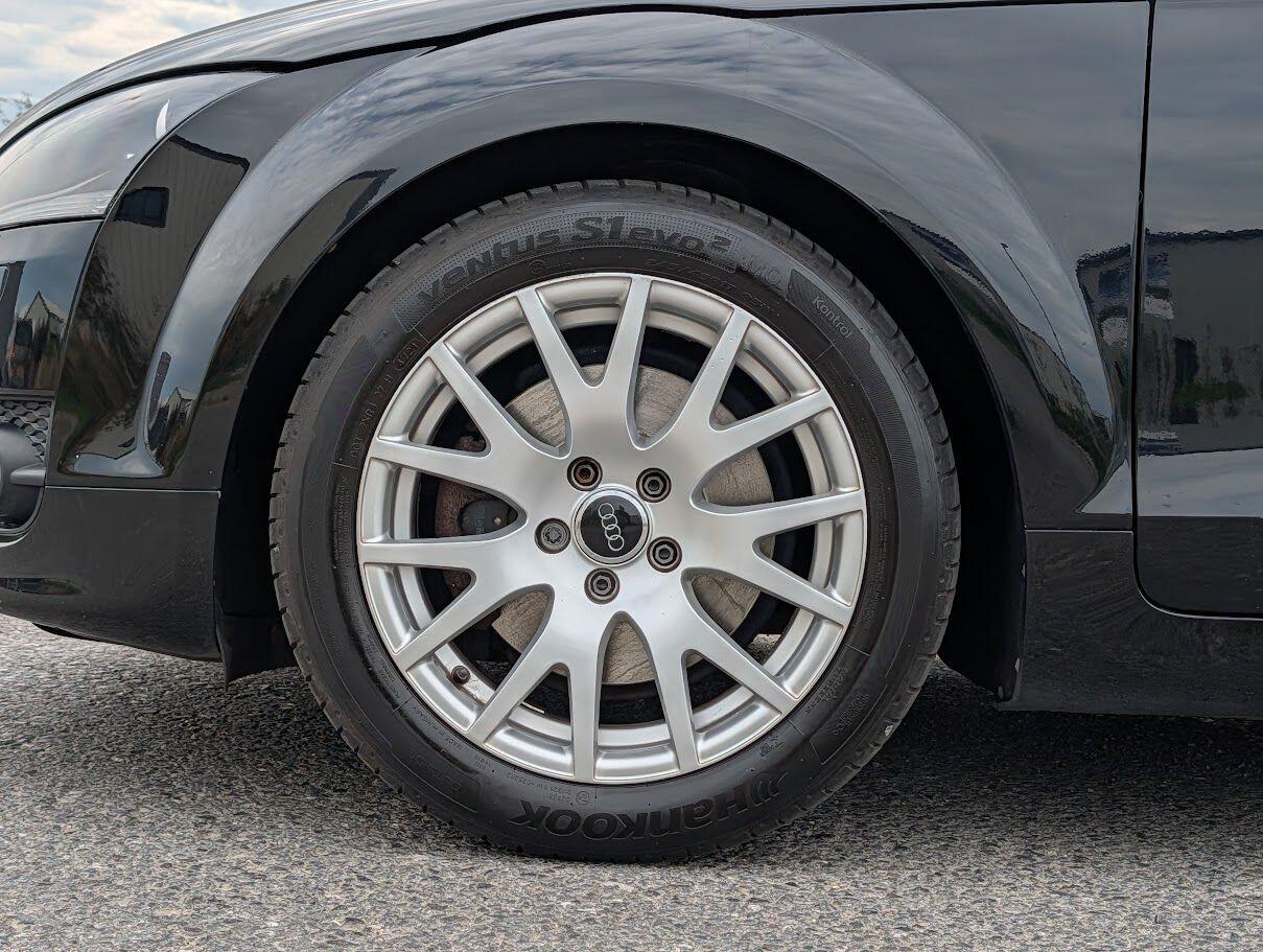 Used Audi TT 2010 for sale - 76989522: Photo 11