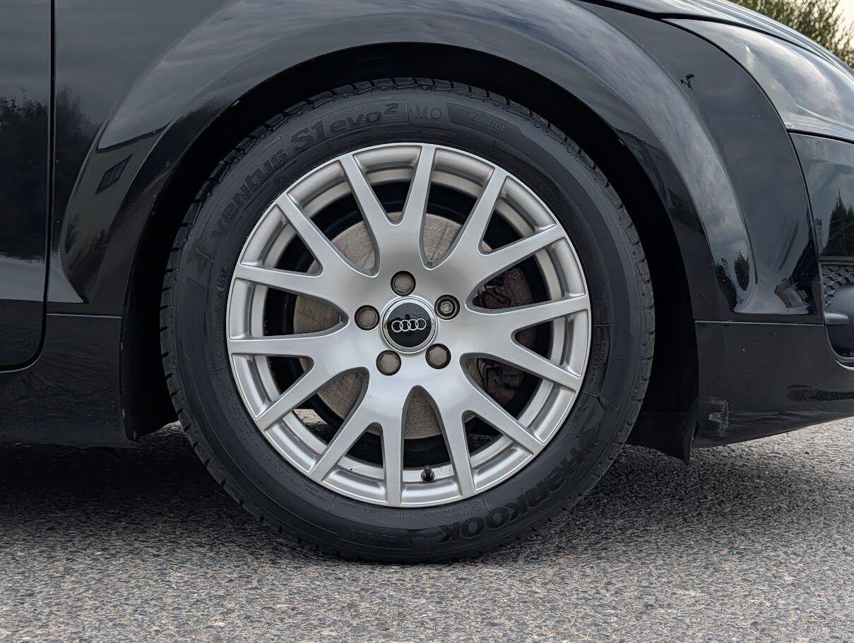 Used Audi TT 2010 for sale - 76989522: Photo 13