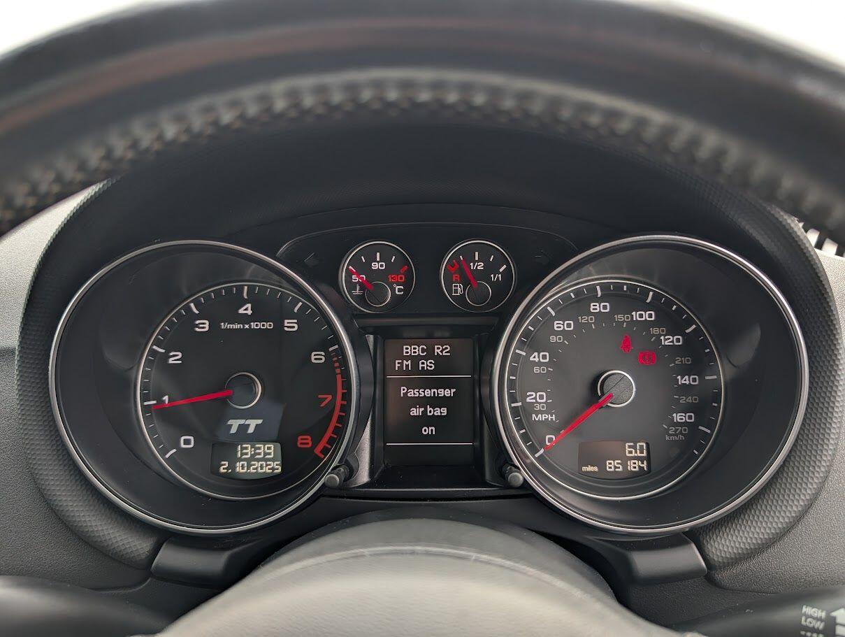 Used Audi TT 2010 for sale - 76989522: Photo 16