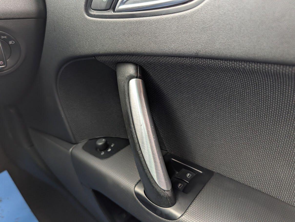 Used Audi TT 2010 for sale - 76989522: Photo 30