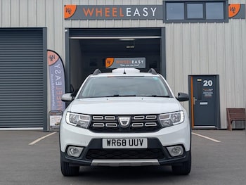 Used Dacia Sandero Stepway 2018 for sale - 79544440: Photo