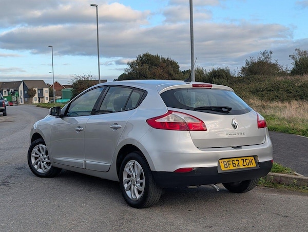 Used Renault Megane 2012 for sale - 76226223: Photo 4