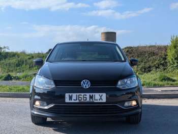 Used Volkswagen Polo 2016 for sale - 74758872: Photo