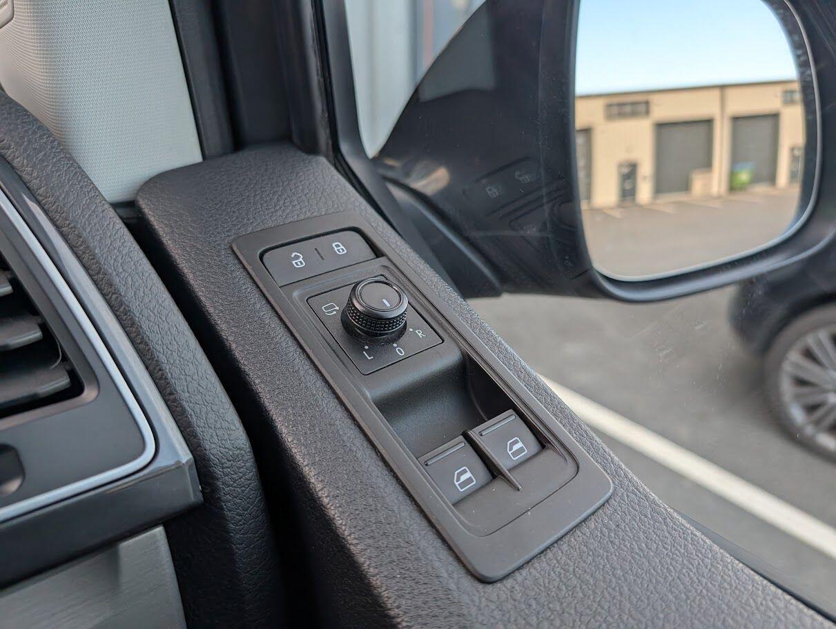 Used Volkswagen Transporter 2019 for sale - 78034821: Photo 12