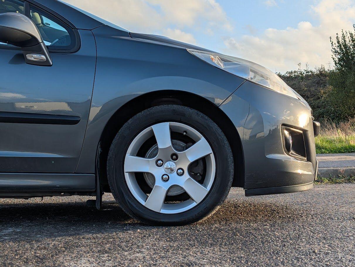 Used Peugeot 207 2011 for sale - 76995490: Photo 23