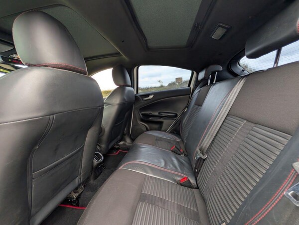 Used Alfa Romeo Giulietta 2011 for sale - 76259255: Photo 12