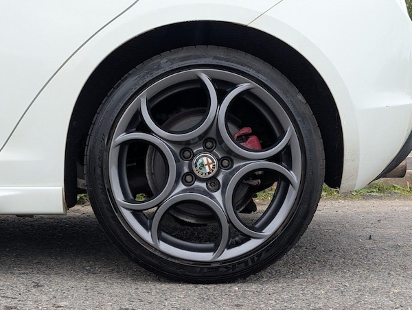 Used Alfa Romeo Giulietta 2011 for sale - 76259255: Photo 19