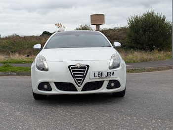 Used Alfa Romeo Giulietta 2011 for sale - 76259255: Photo 2