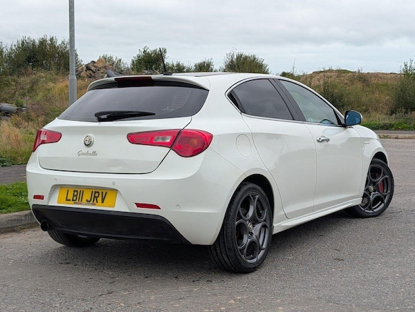 Used Alfa Romeo Giulietta 2011 for sale - 76259255: Photo 9
