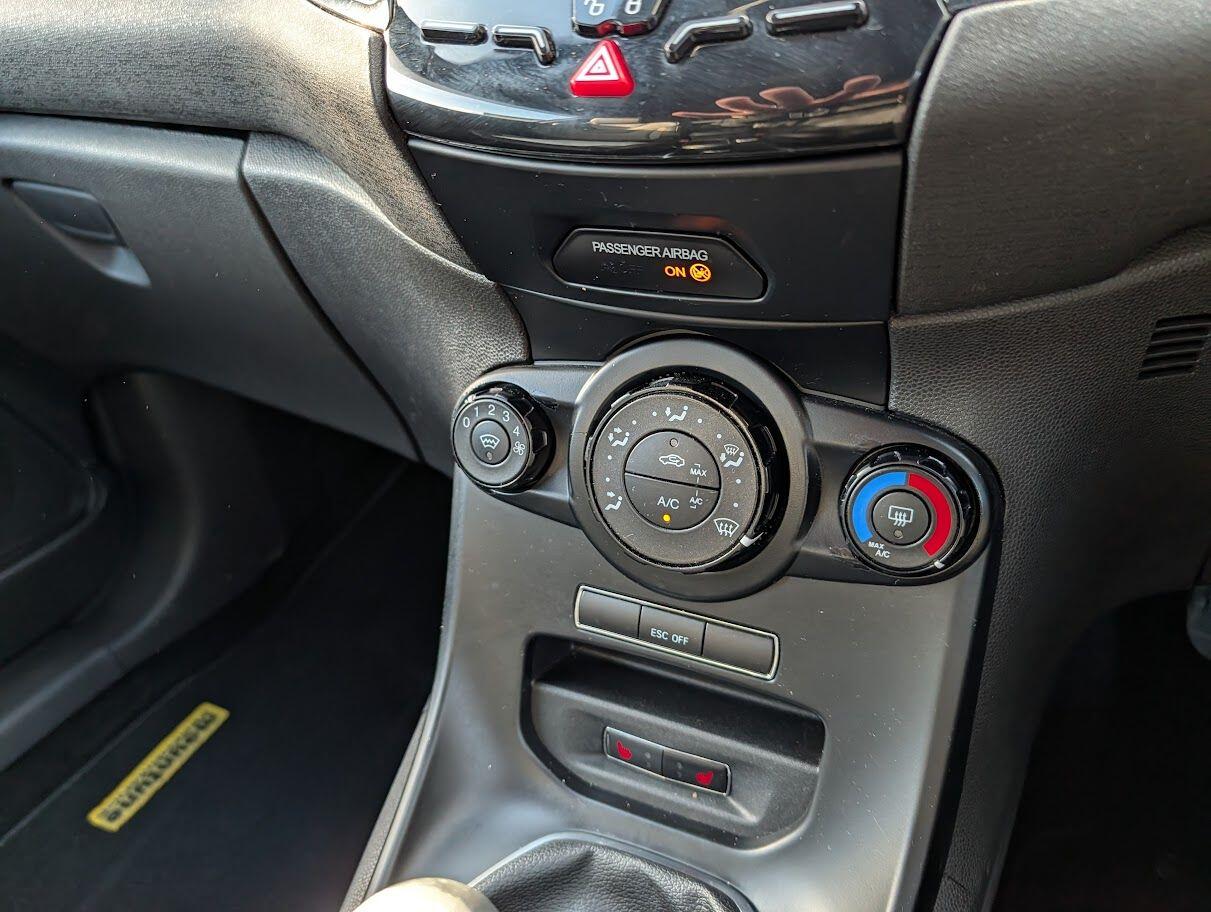 Used Ford Fiesta for sale - 77238039: Photo 10