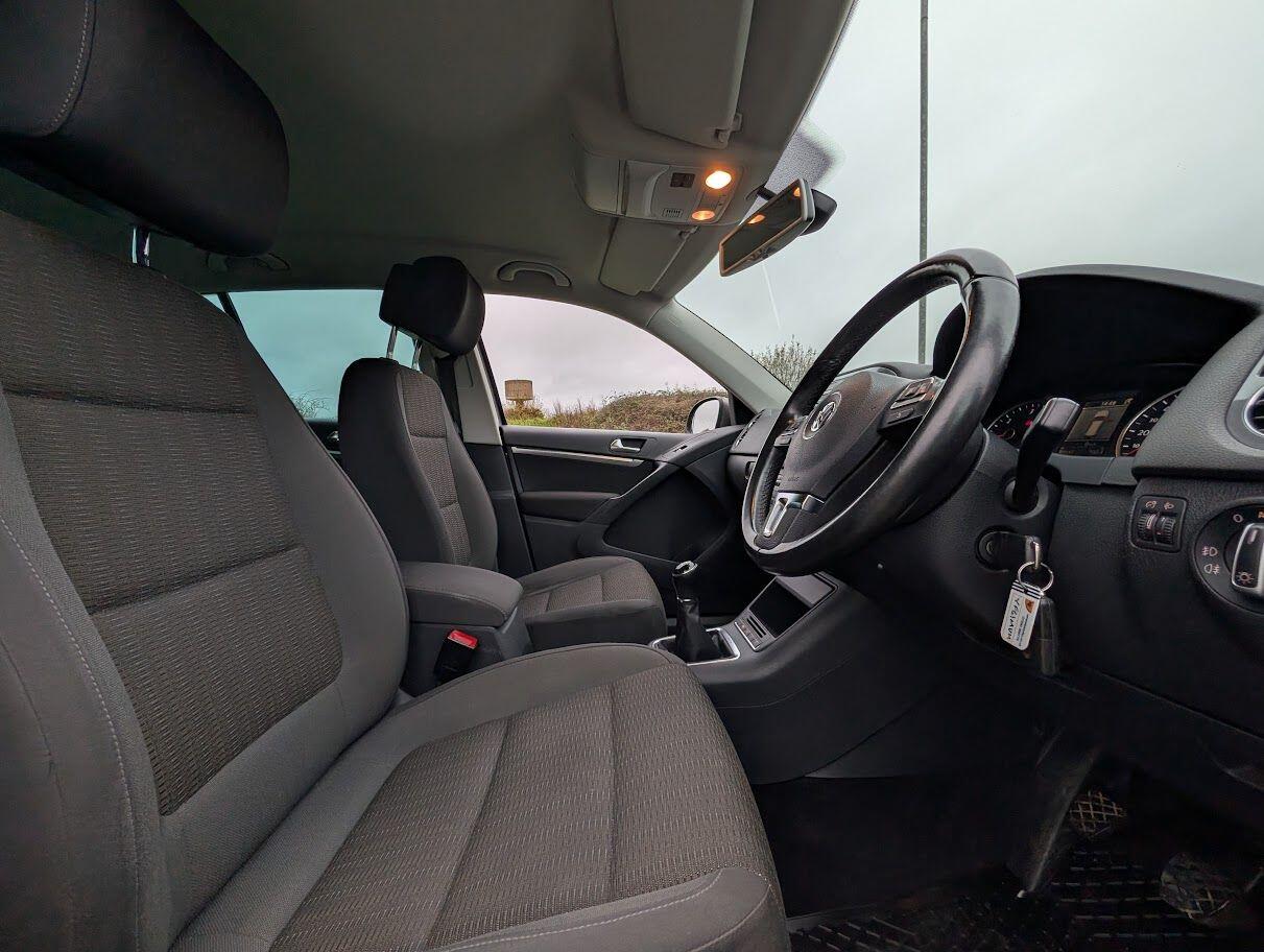 Used Volkswagen Tiguan 2011 for sale - 77074153: Photo 10