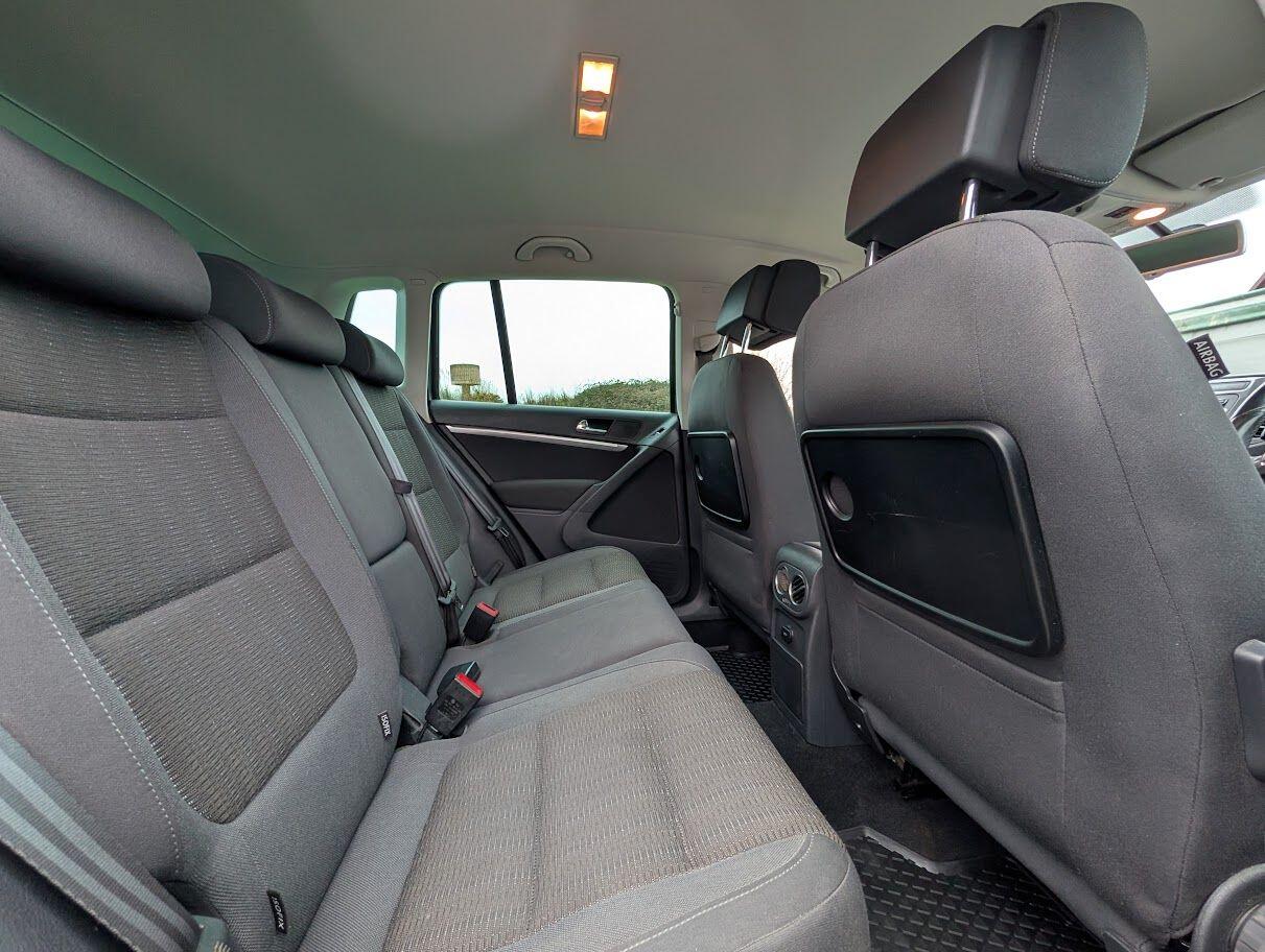 Used Volkswagen Tiguan 2011 for sale - 77074153: Photo 14