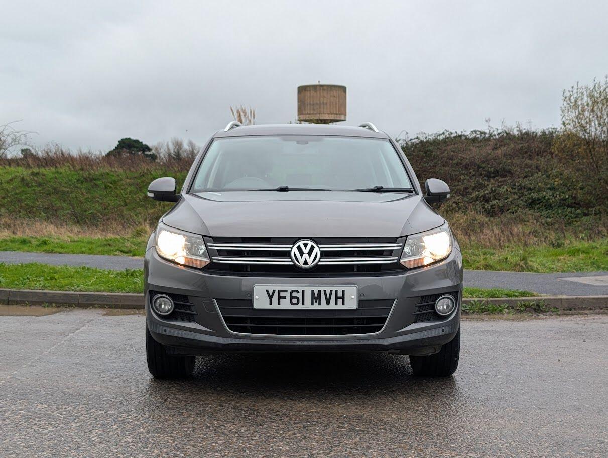 Used Volkswagen Tiguan 2011 for sale - 77074153: Photo 2