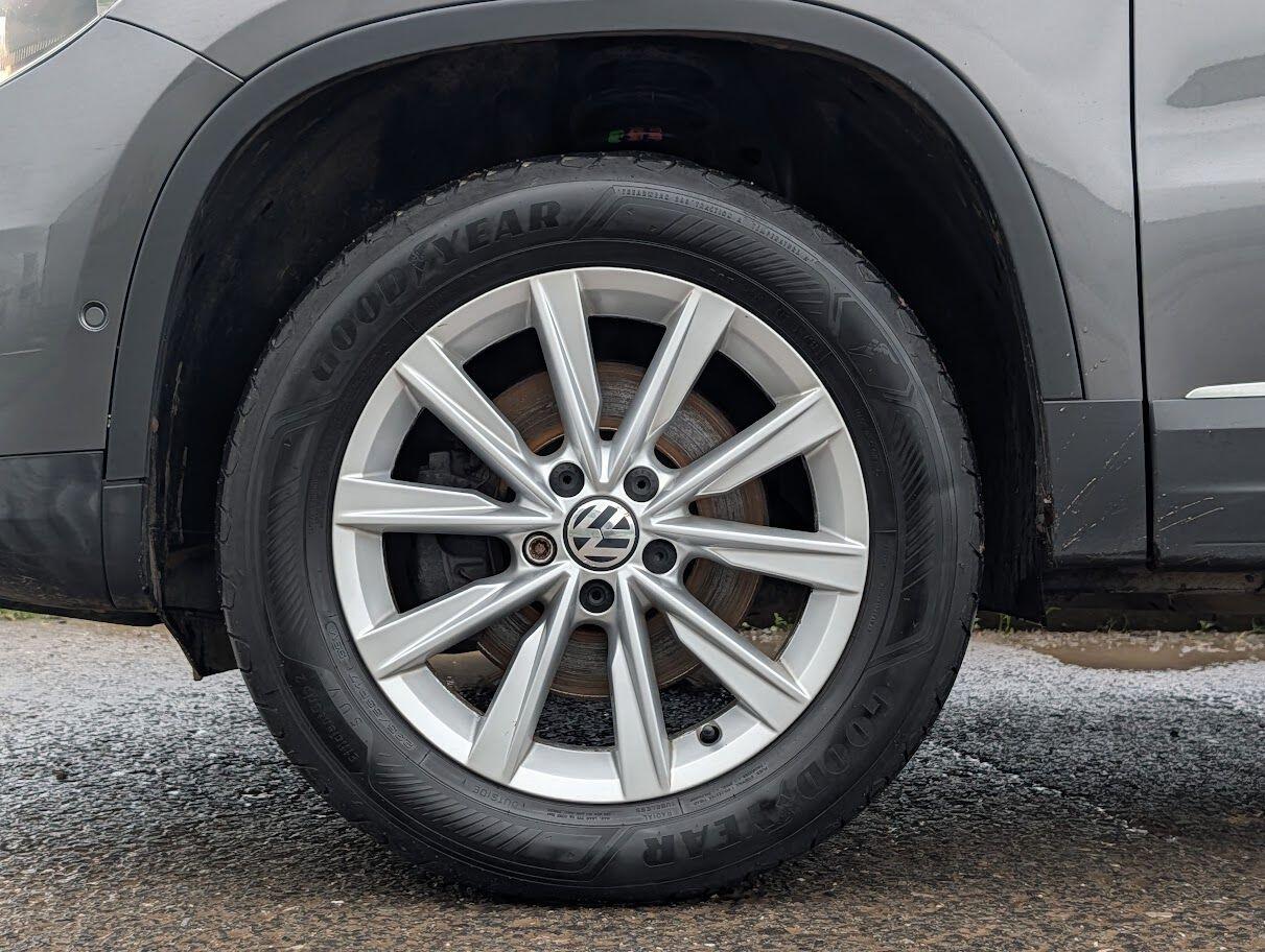 Used Volkswagen Tiguan 2011 for sale - 77074153: Photo 21